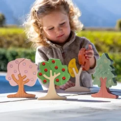Alberi con gemme stagionali