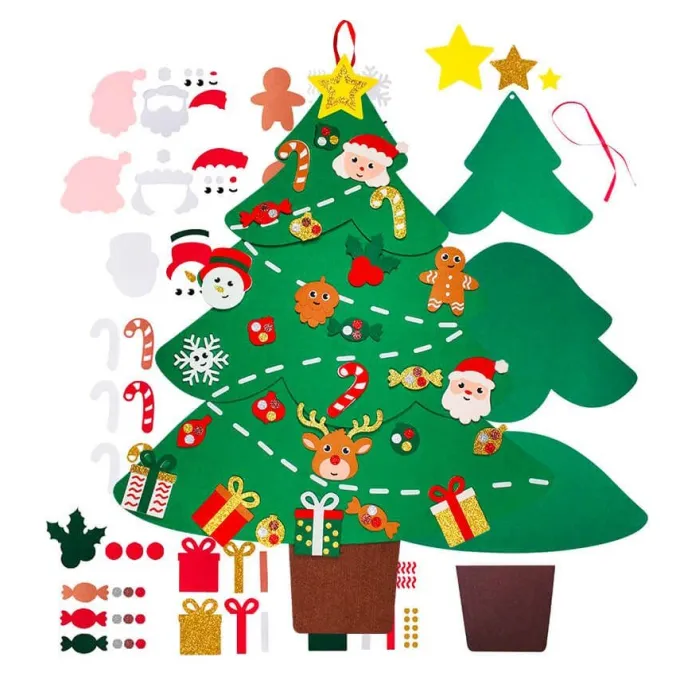 Albero di natale gigante in feltro