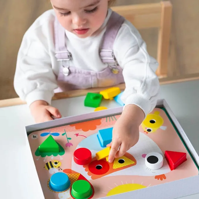 Baby shape con chiodoni in legno