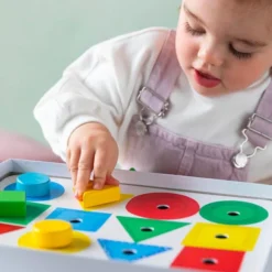 Baby shape con chiodoni in legno