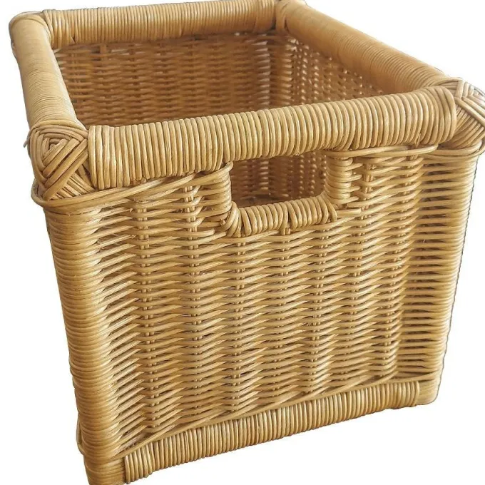 Cesta in vimini alta cm 30