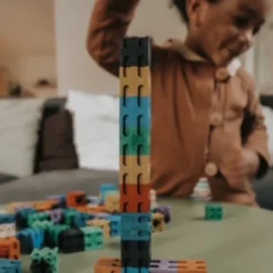 Costruzioni multicubi in re-wood - 100 pezzi in 10 colori
