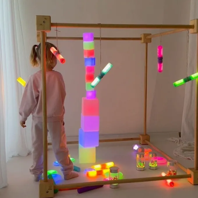 Cubi luminosi