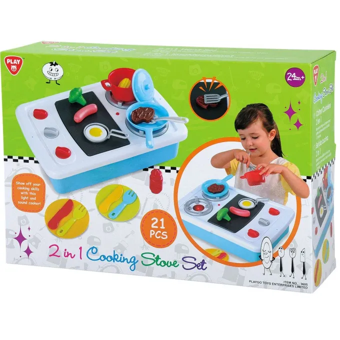 Cucina con fuochi e piastra con accessori