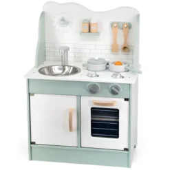 Cucina in legno con accessori