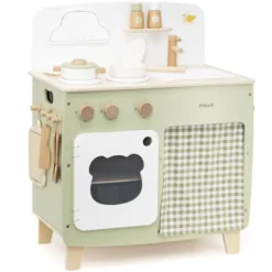 Cucina in legno con tavolino colori pastello