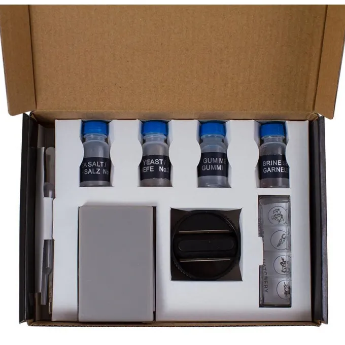Kit esperimenti al microscopio