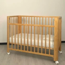 Lettino premium in legno su ruote