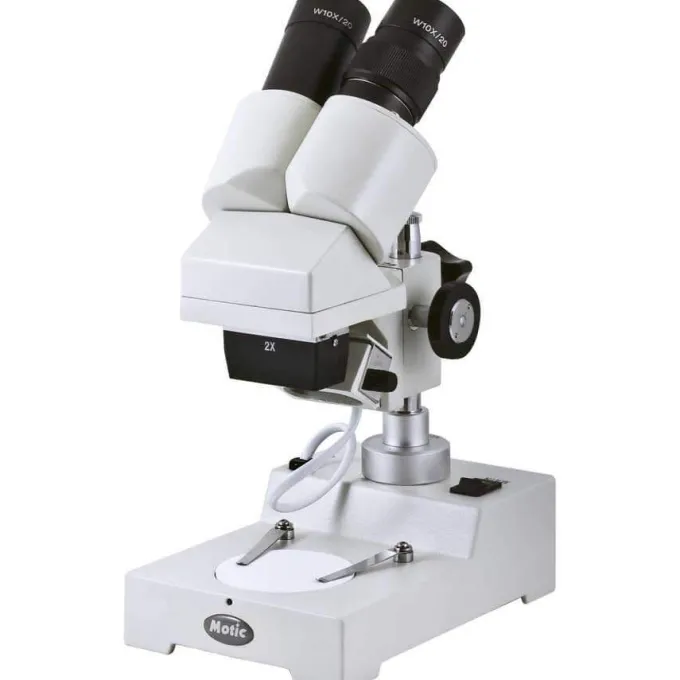 Microscopio stereoscopico binoculare con illuminazione