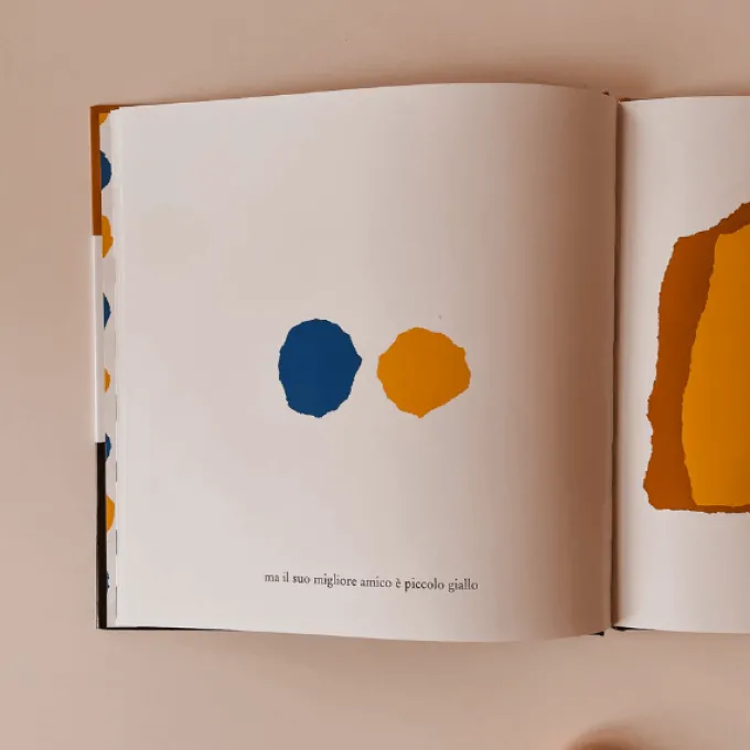 Piccolo blu e piccolo giallo