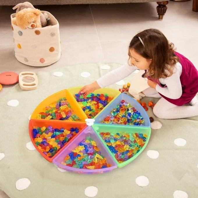 Playtray sensoriale colorato a spicchi