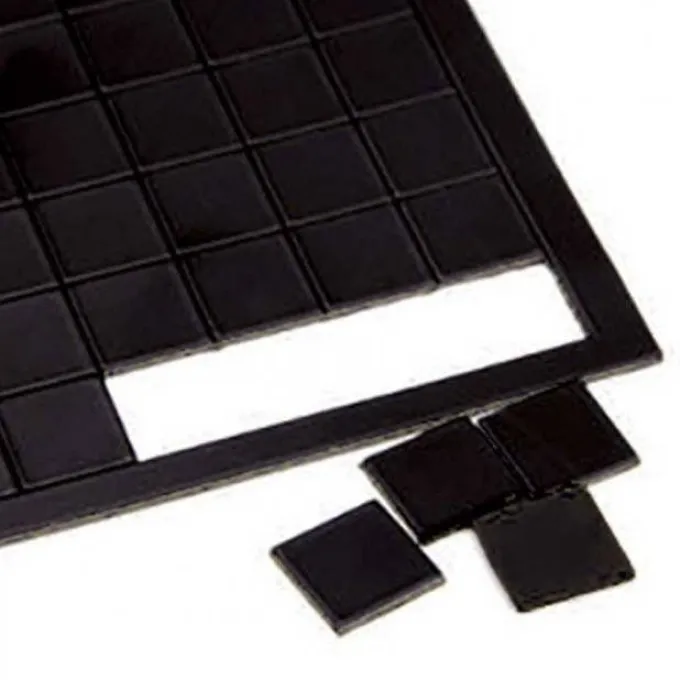Quadratini magnetici autoadesivi - 140 pezzi
